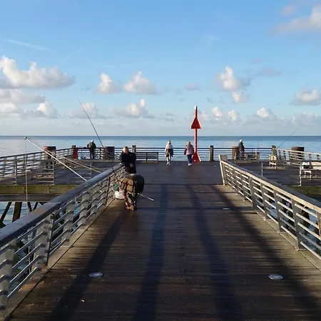 Agreable Pour 6 Pers, Balcon A 50m De La - Fr-1-323-308